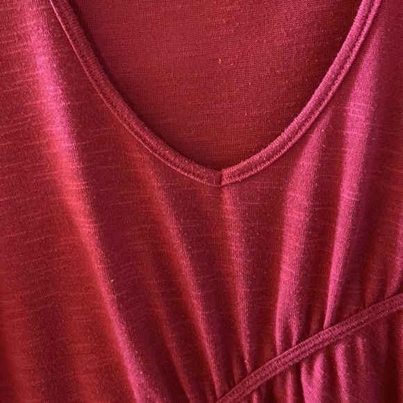 Plum symmetrical blouse size medium - Picture 6 of 10